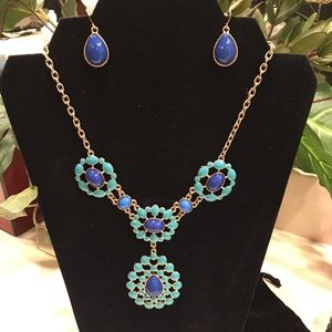 Necklace and earrings set